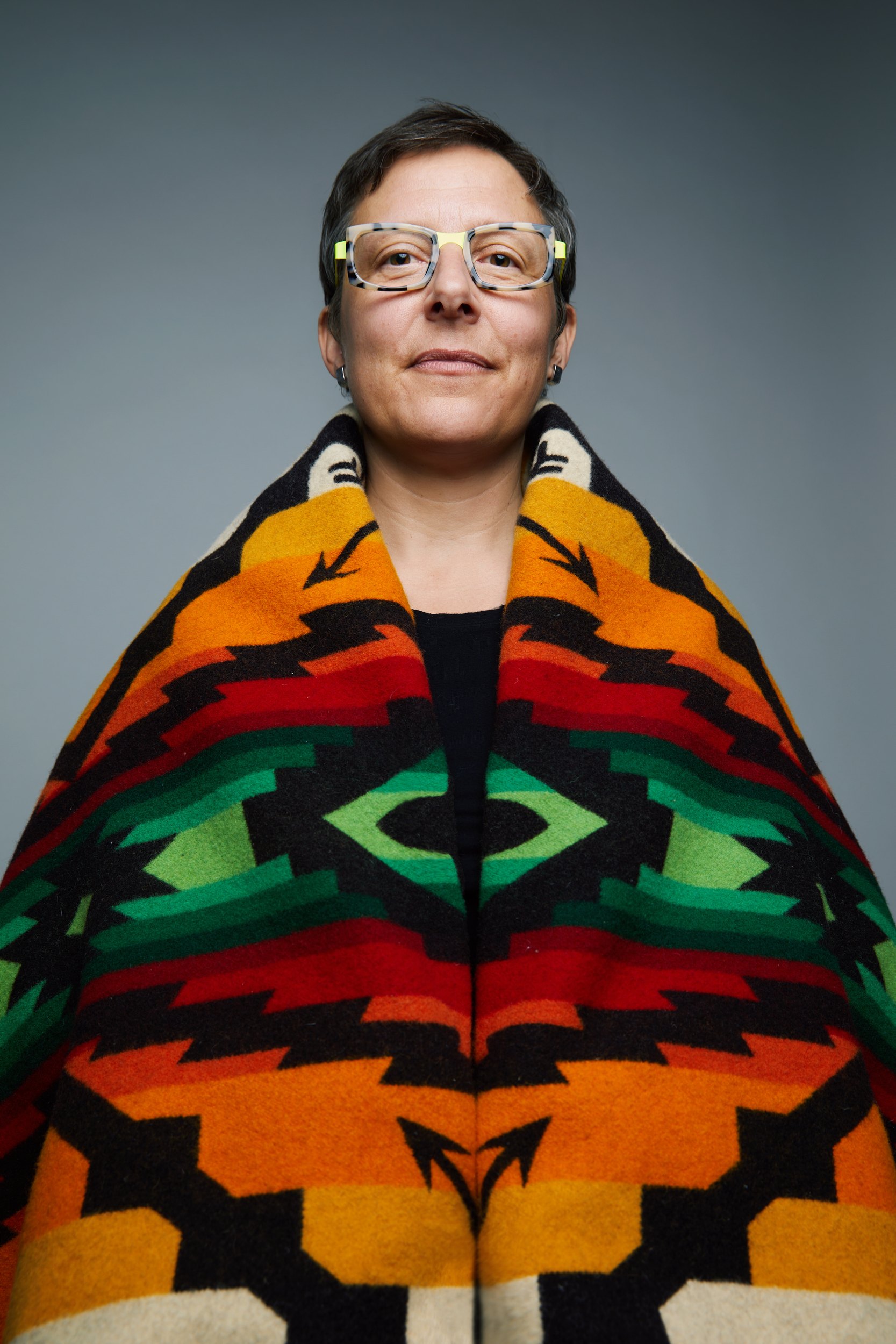 The same session, wrapped in a patterned blanket