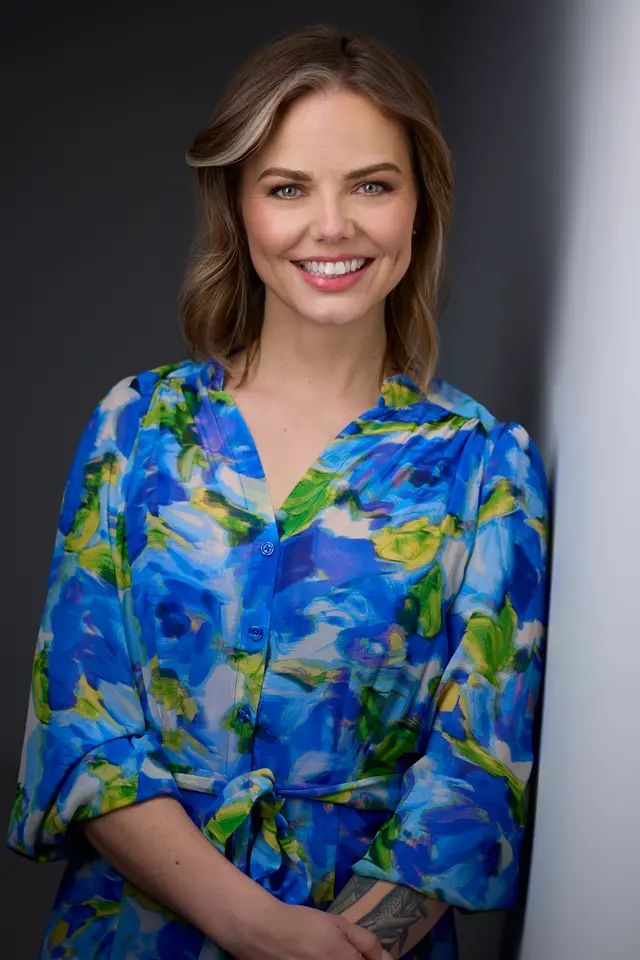Business headshot, Edmonton studio