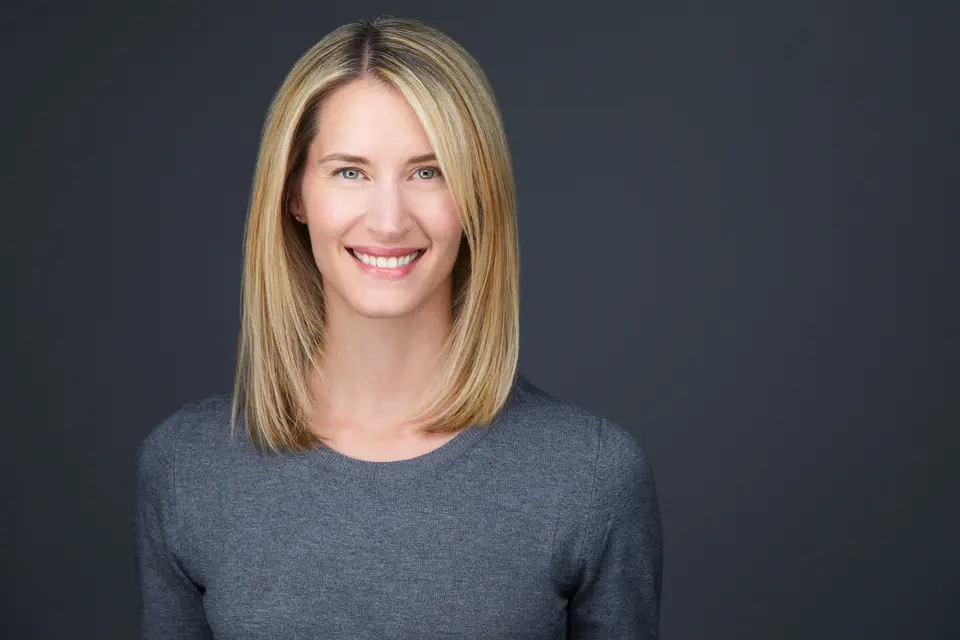 Business headshot, Edmonton studio