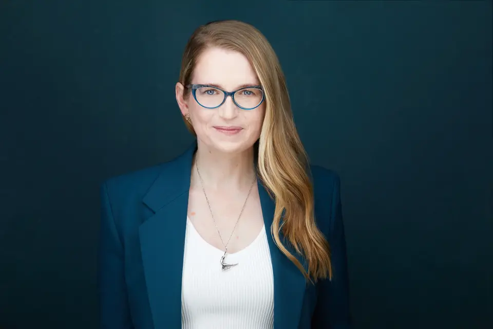 Business headshot, Edmonton studio