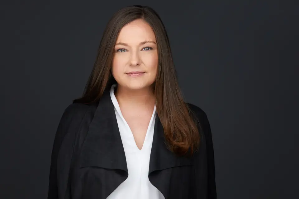 Business headshot, Edmonton studio