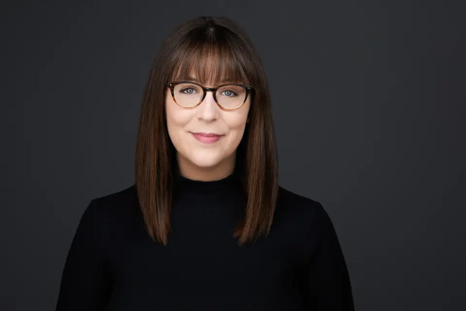 Business headshot, Edmonton studio