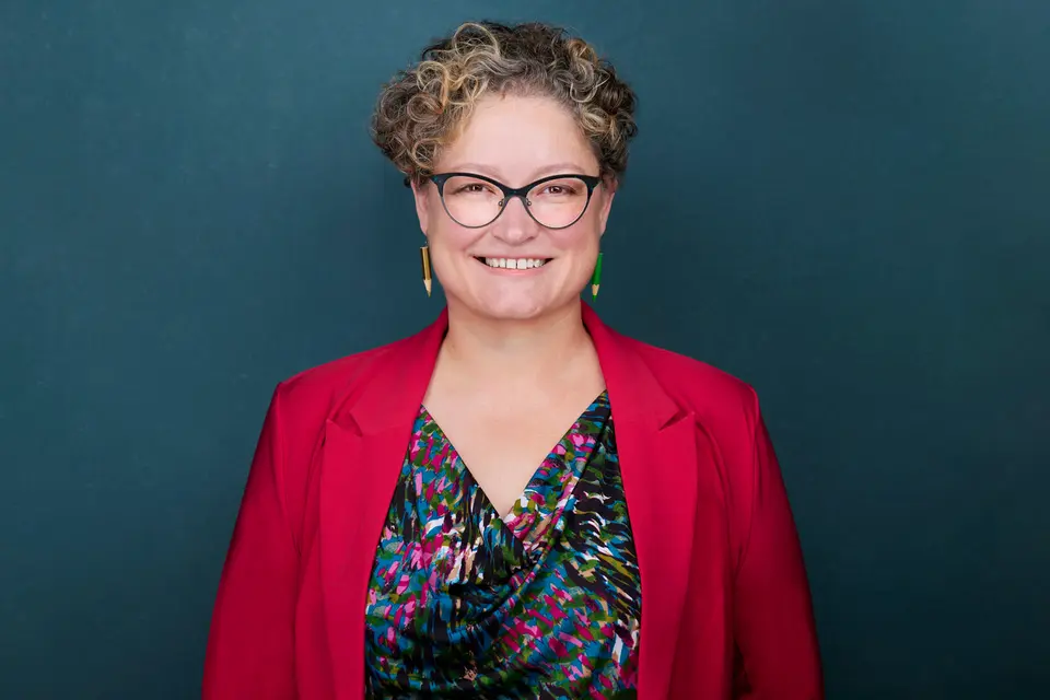 Business headshot, Edmonton studio